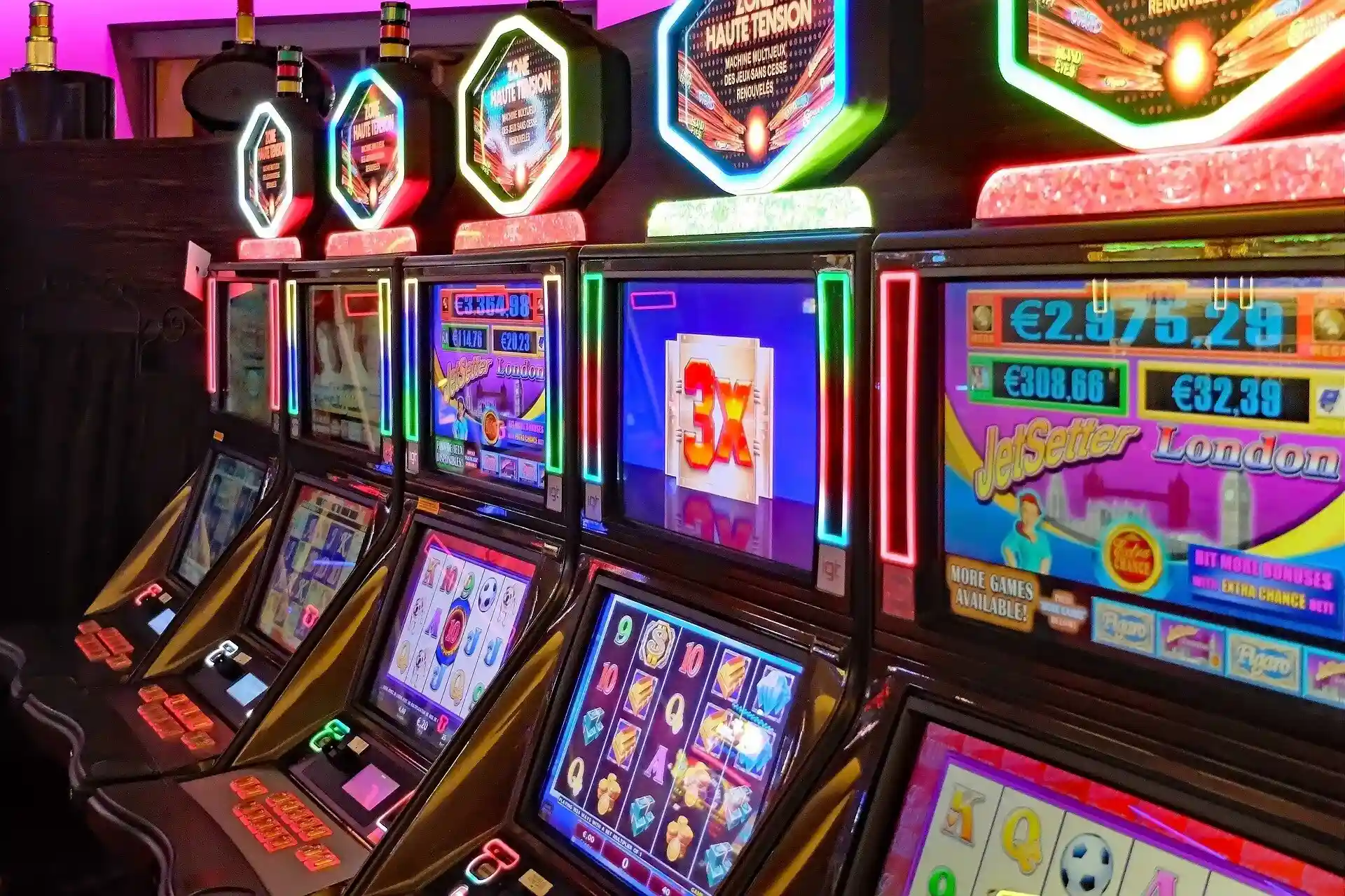 how does insurance work in blackjack